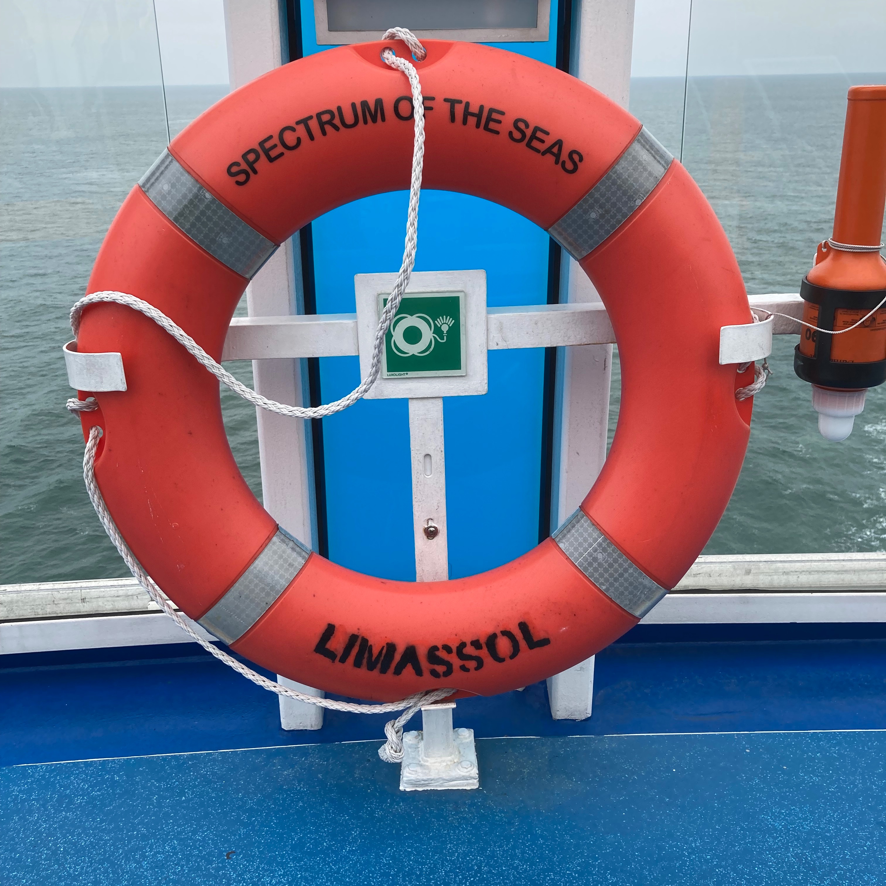 Cruising and sea travel