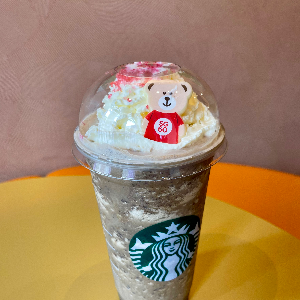 A coffee a day keeps my mind awake.